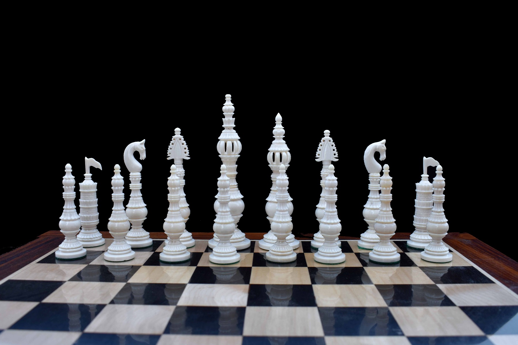 Tower Series Bone Crafted chess pieces Natural Bone & Green stained Bone 6.25" King-7408