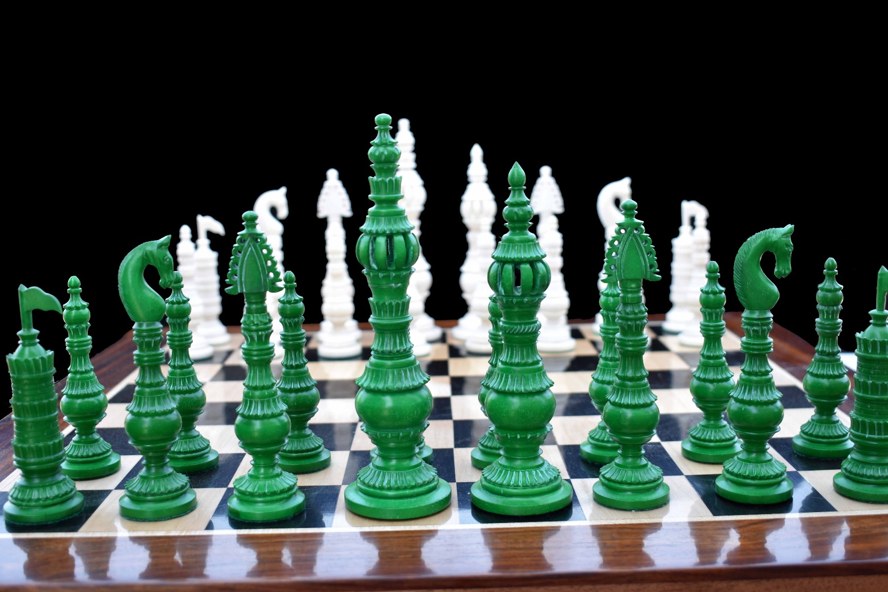 Tower Series Bone Crafted chess pieces Natural Bone & Green stained Bone 6.25" King-7411