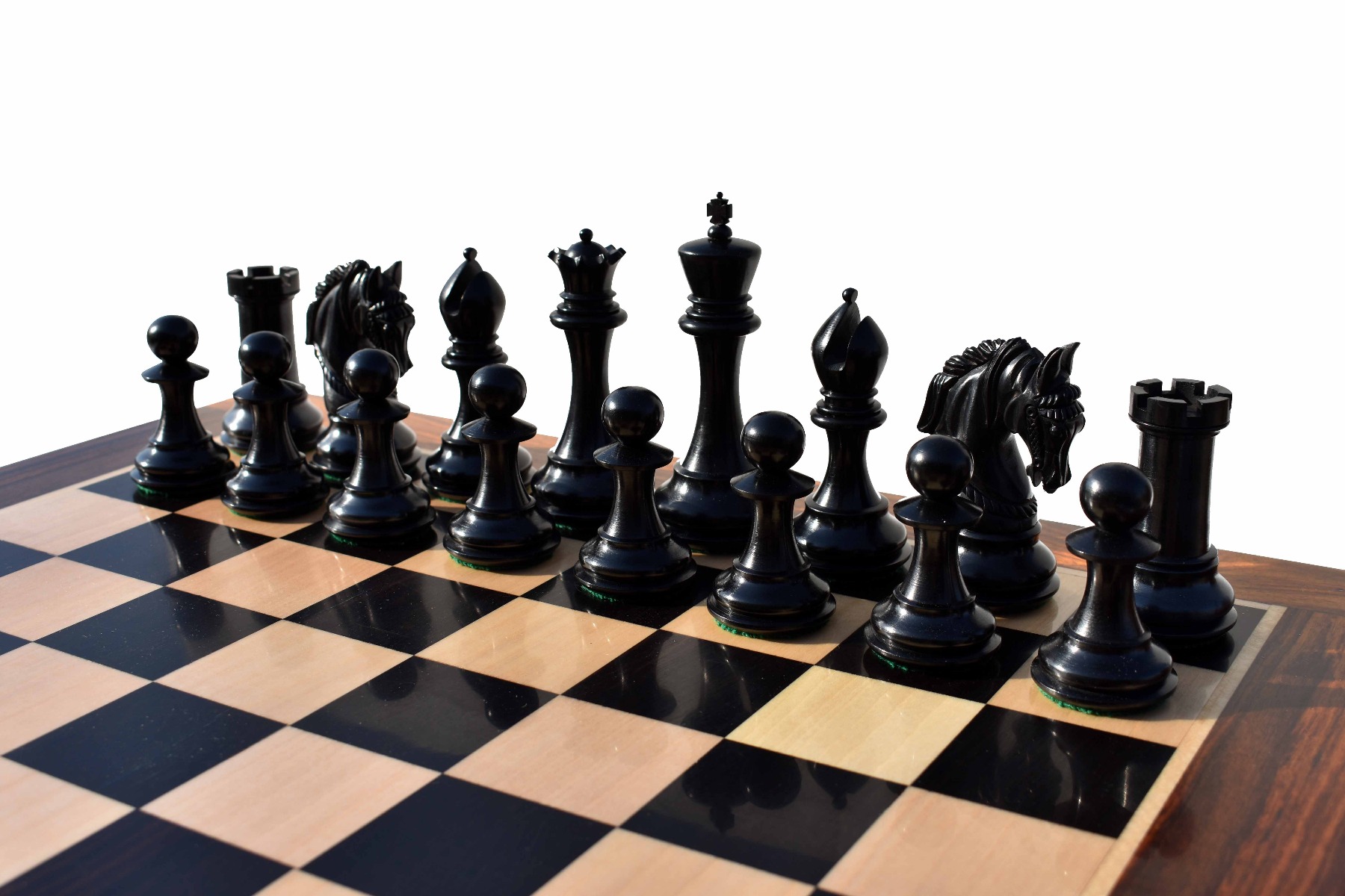The Kings Arthur Series chess pieces <br> Boxwood & Ebony <br> 4.4" King-7587 The Kings Arthur Series chess pieces Boxwood & Ebony 4.4" King-7587
