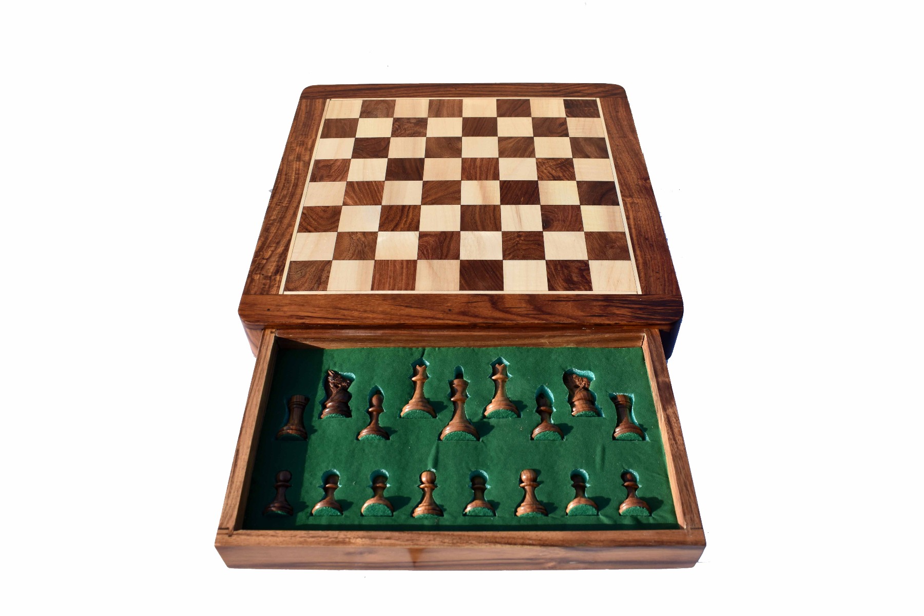 The Kings Bridle Series chess set Boxwood & Sheesham 3" King with 16" chess board-7543
