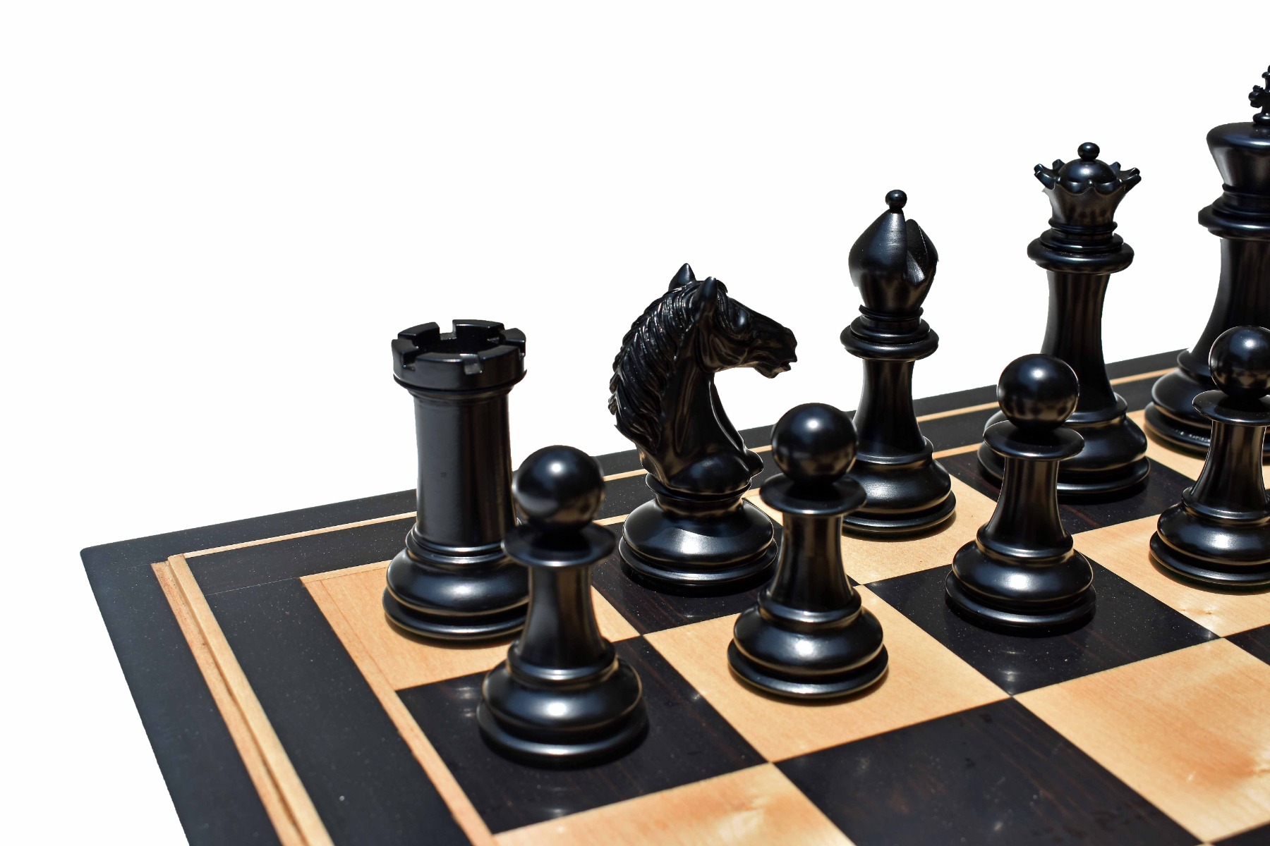 The Conqueror Series chess pieces Boxwood & Ebony 4.4" King Matte Finish -7822
