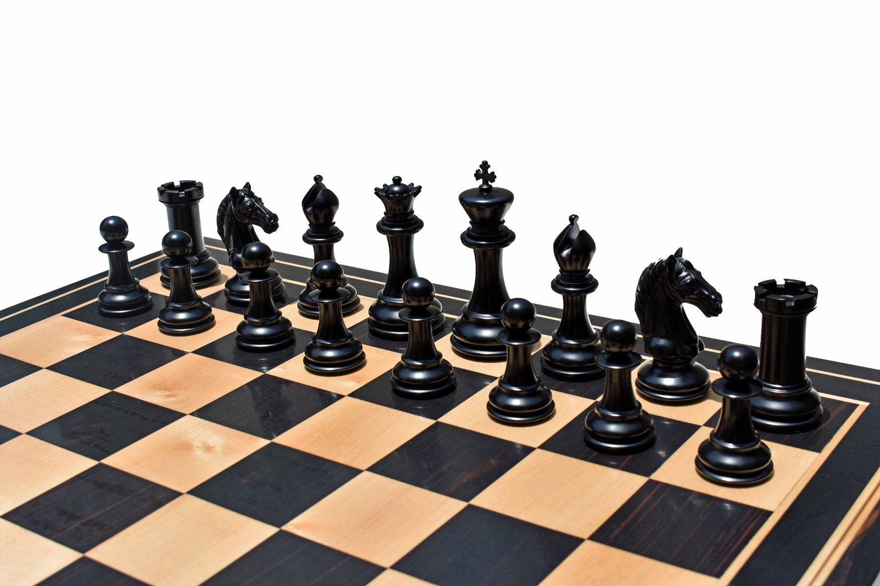 The Conqueror Series chess pieces Boxwood & Ebony 4.4" King Matte Finish -7819