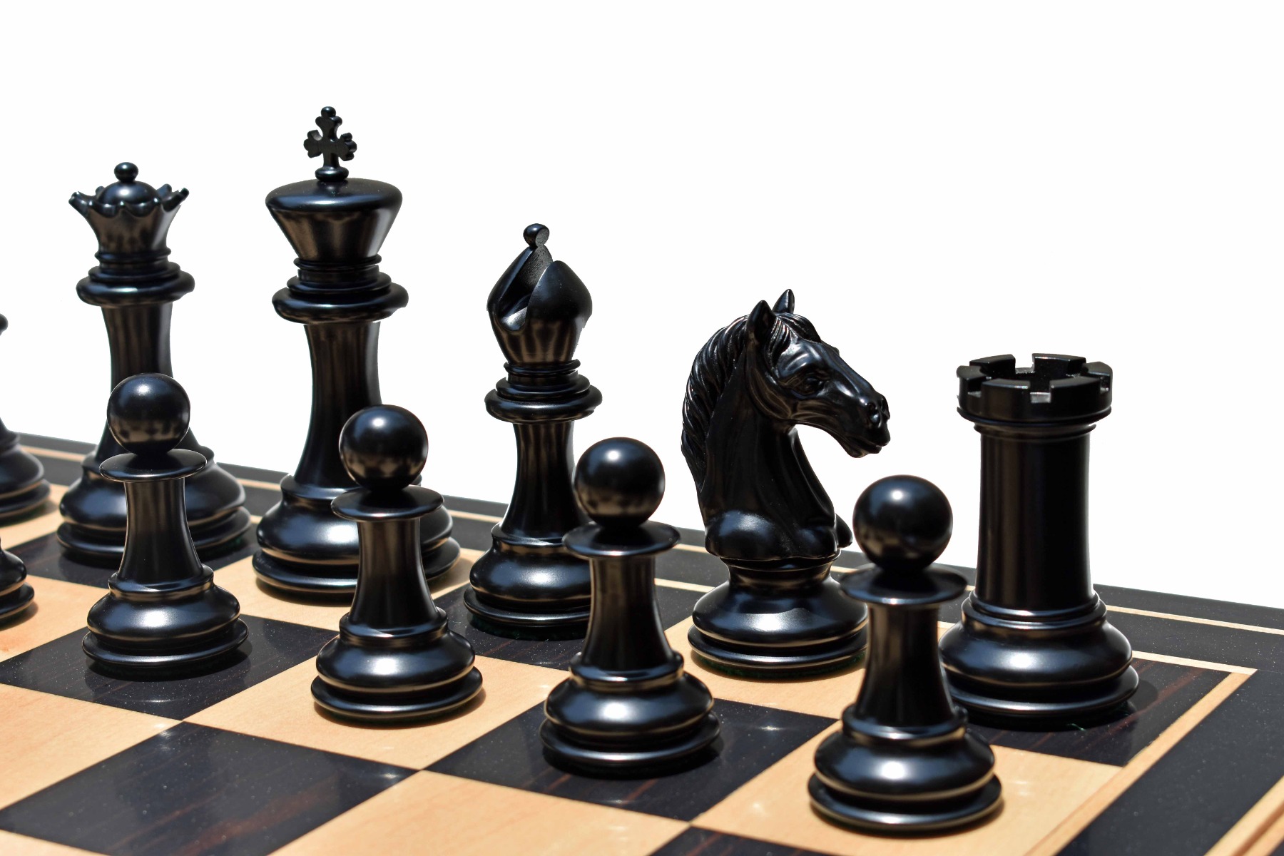 The Conqueror Series chess pieces Boxwood & Ebony 4.4" King Matte Finish -7820