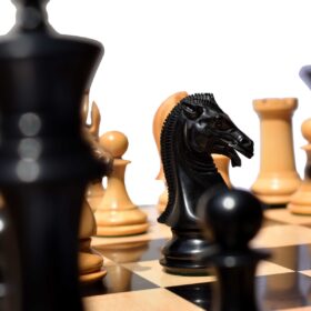 The Empire's Prestige Series chess pieces Boxwood & Ebony 4.4" King-8044