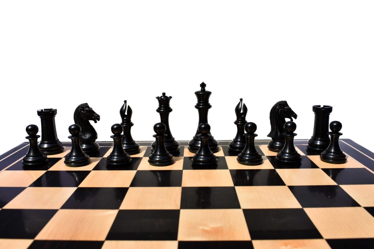 The Empire's Prestige Series chess pieces Boxwood & Ebony 4.4" King-8038