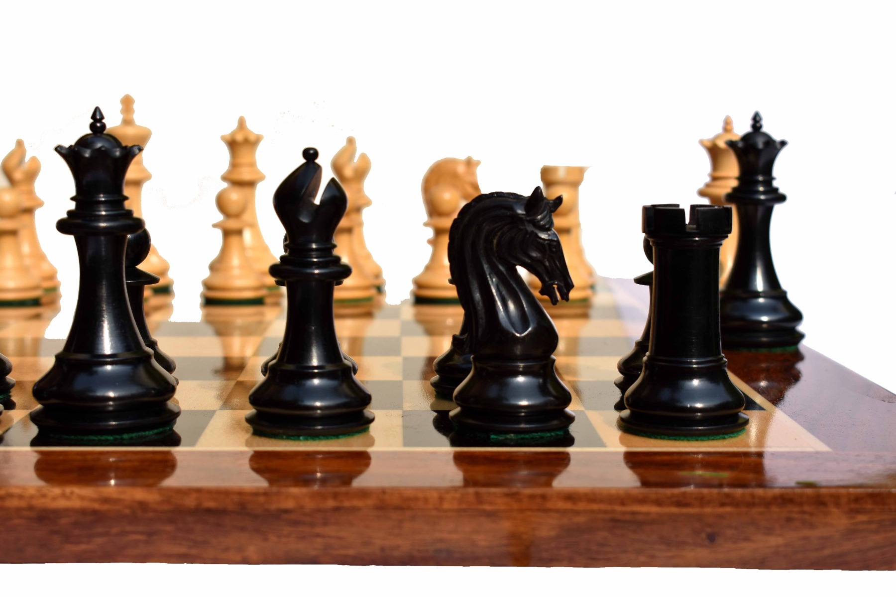 St Joseph Series chess pieces Boxwood & Ebony 4.25" King -7950