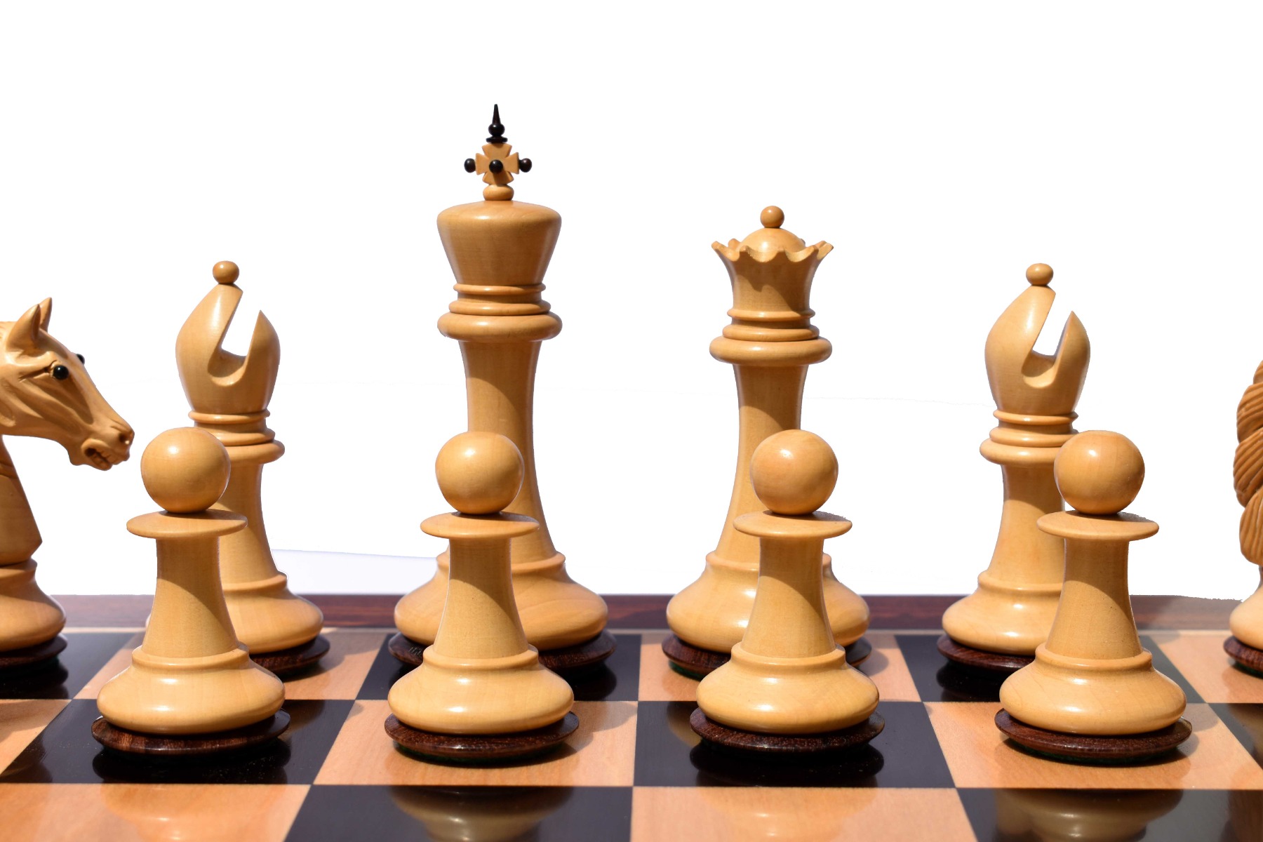 The Barbarian Knight Chess pieces <br> Boxwood & Rosewood <br> 4.4" King -8201 The Barbarian Knight Chess pieces Boxwood & Rosewood 4.4" King -8201