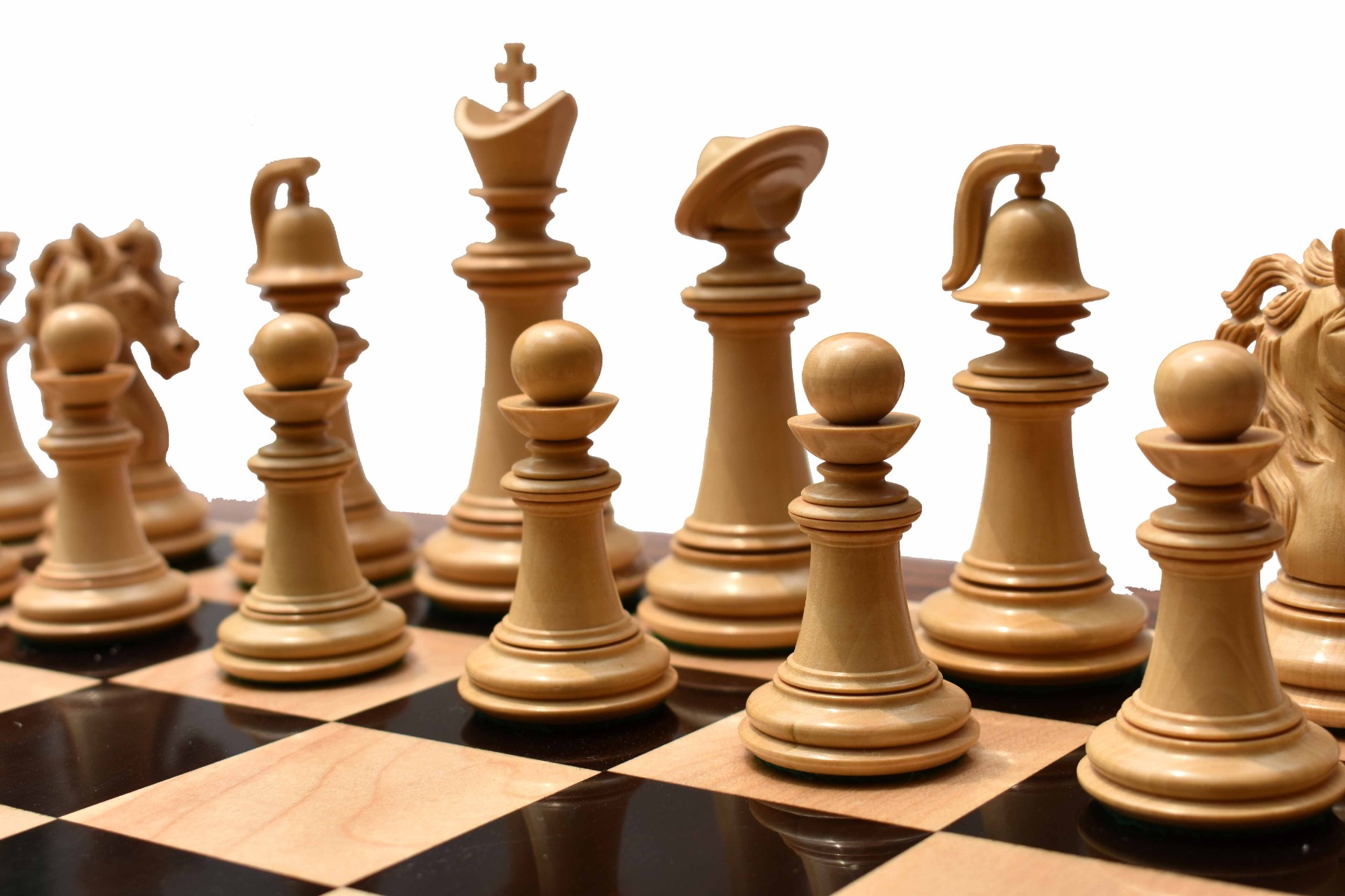 Limited Edition The Legendary Akhal-Teke Stallion chess pieces <br> Boxwood & Ebony <br> 4.5" King -8292 Limited Edition The Legendary Akhal-Teke Stallion chess pieces Boxwood & Ebony 4.5" King -8292