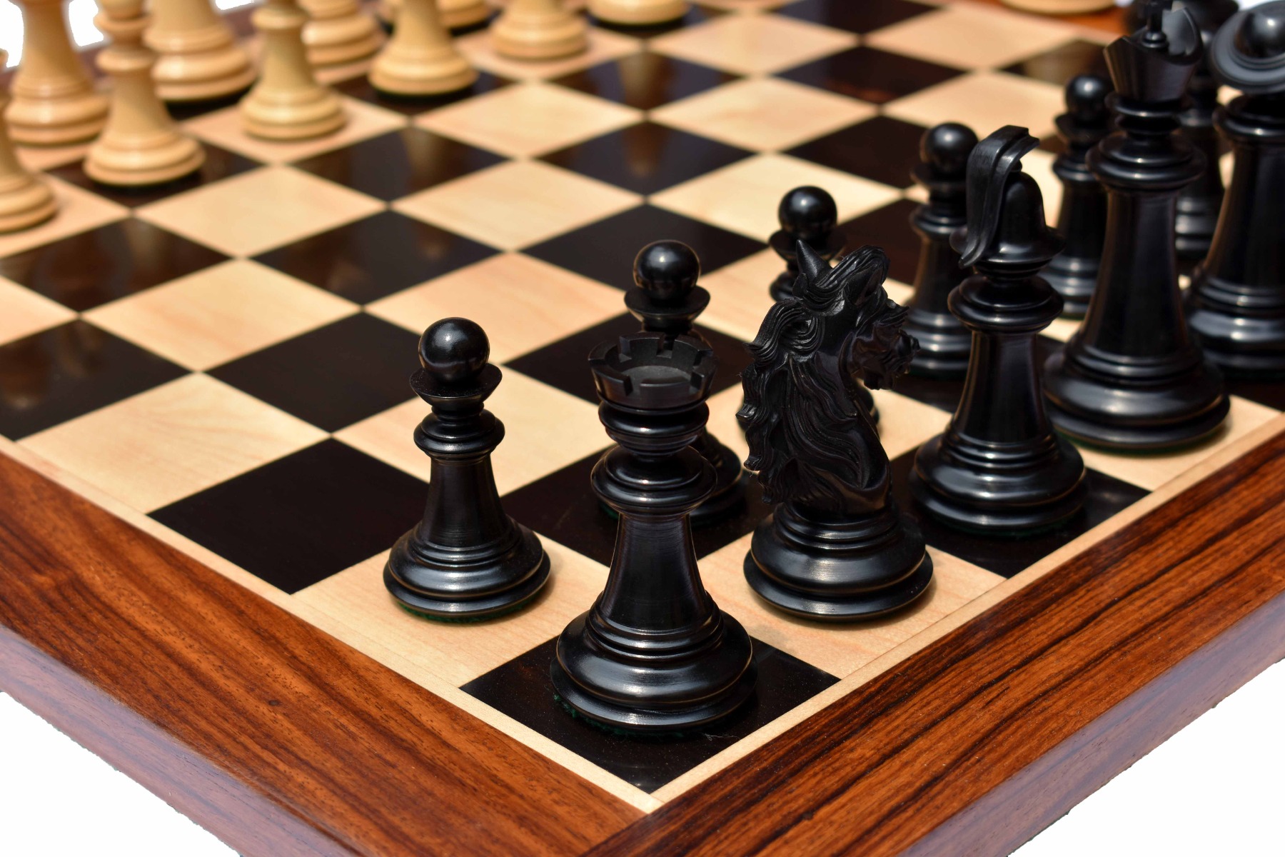 Limited Edition The Legendary Akhal-Teke Stallion chess pieces <br> Boxwood & Ebony <br> 4.5" King -8297 Limited Edition The Legendary Akhal-Teke Stallion chess pieces Boxwood & Ebony 4.5" King -8297