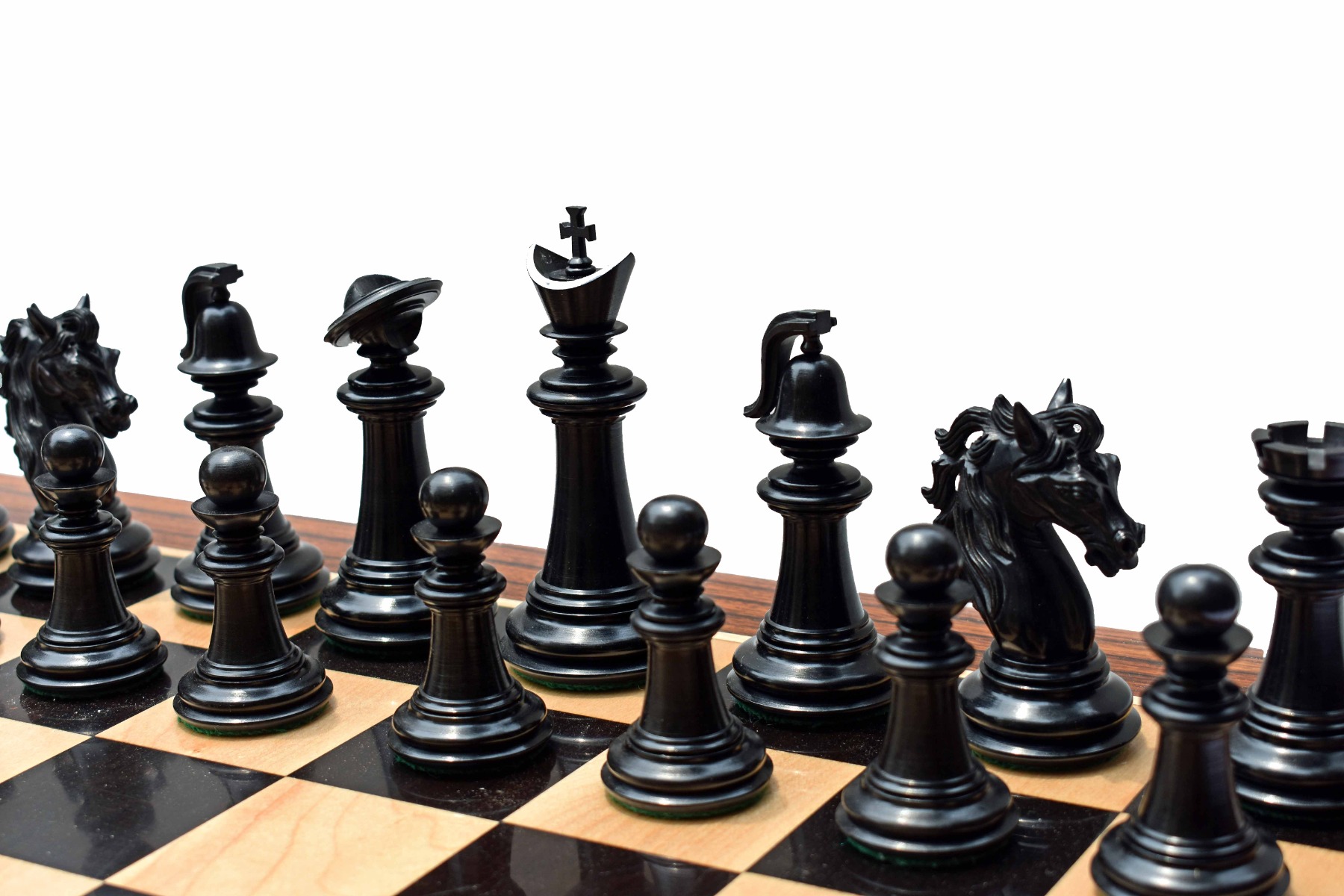 Limited Edition The Legendary Akhal-Teke Stallion chess pieces <br> Boxwood & Ebony <br> 4.5" King -8302 Limited Edition The Legendary Akhal-Teke Stallion chess pieces Boxwood & Ebony 4.5" King -8302