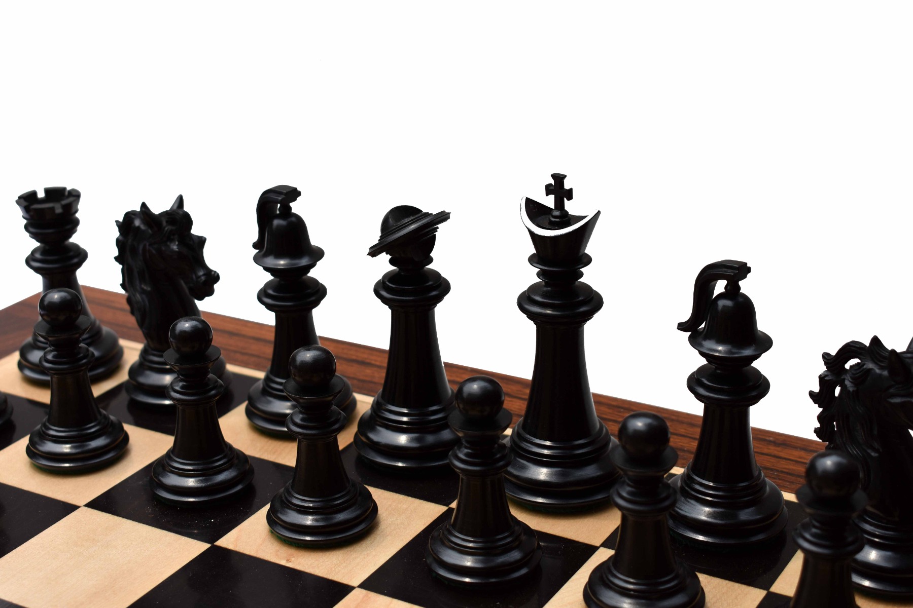 Limited Edition The Legendary Akhal-Teke Stallion chess pieces <br> Boxwood & Ebony <br> 4.5" King -8304 Limited Edition The Legendary Akhal-Teke Stallion chess pieces Boxwood & Ebony 4.5" King -8304