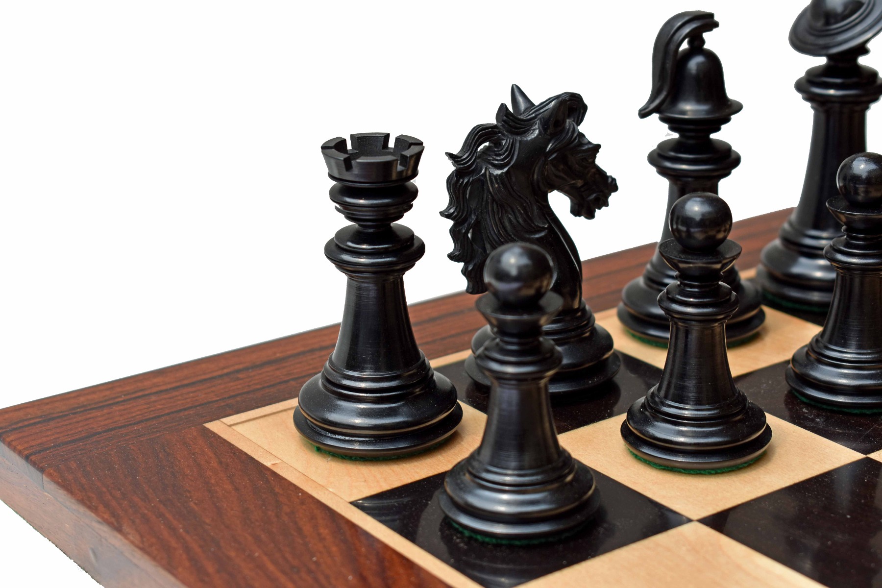 Limited Edition The Legendary Akhal-Teke Stallion chess pieces <br> Boxwood & Ebony <br> 4.5" King -8305 Limited Edition The Legendary Akhal-Teke Stallion chess pieces Boxwood & Ebony 4.5" King -8305