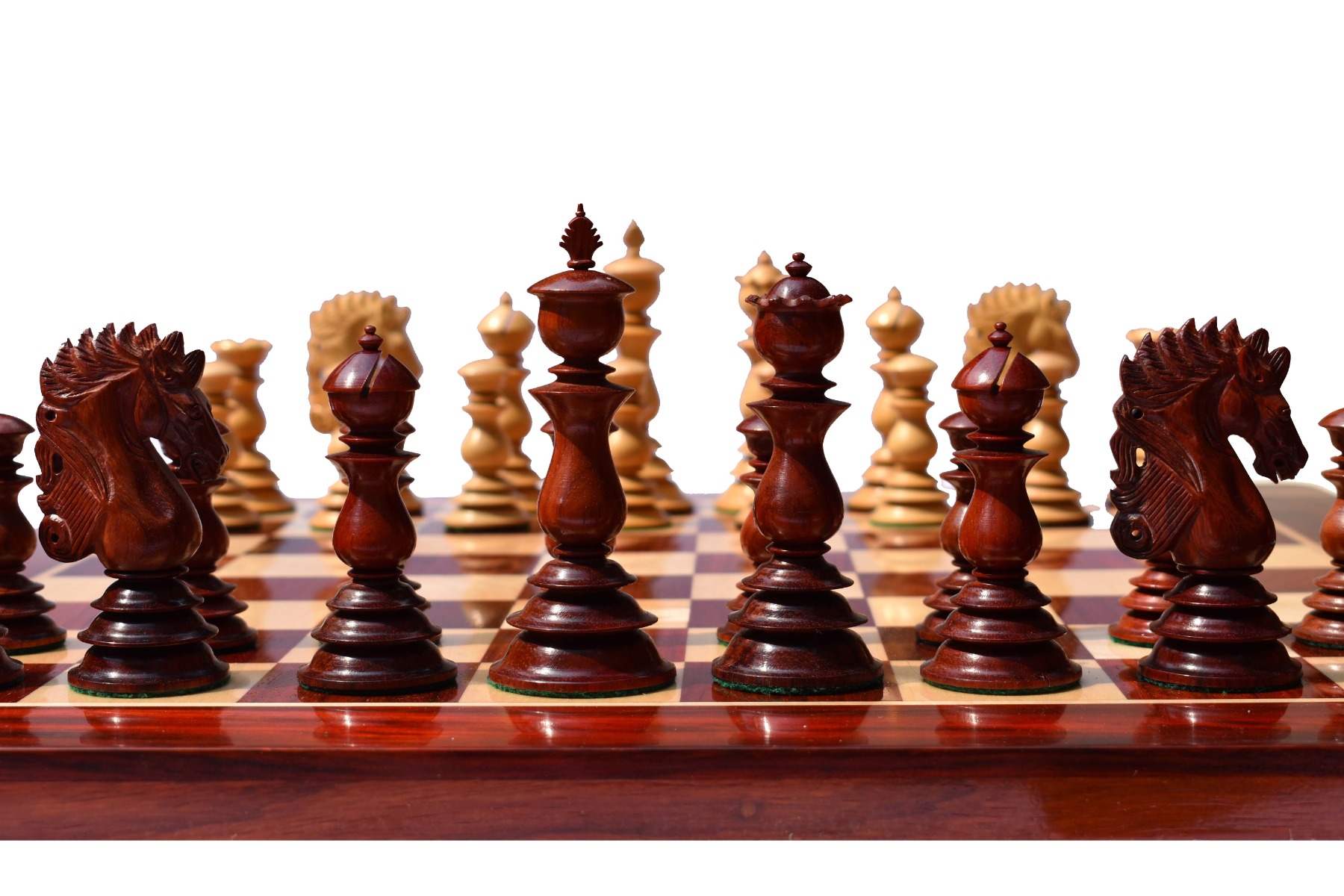 Designer Kings Castle Series Chess set Boxwood & Padauk 4.4" King with 2" Square Chess Board-0