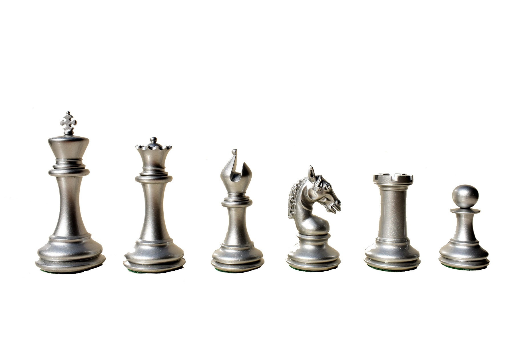 The sheffield Series chess Pieces <br> Silver & Black Boxwood Lacquered <br> 4.4" King -8402 The sheffield Series chess Pieces Silver & Black Boxwood Lacquered 4.4" King -8402