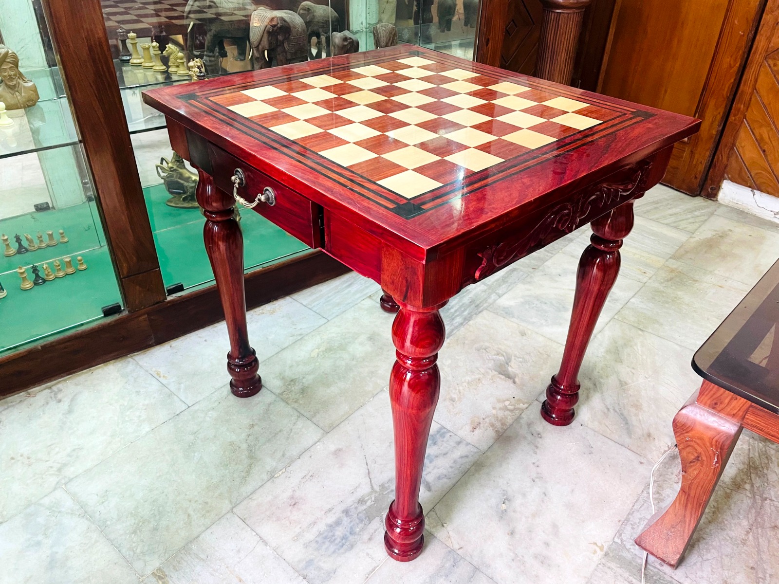 The Maharajah Chess Table <br> African Padauk & Canadian Maple wood <br> 2.5" Square-8634 The Maharajah Chess Table African Padauk & Canadian Maple wood 2.5" Square-8634