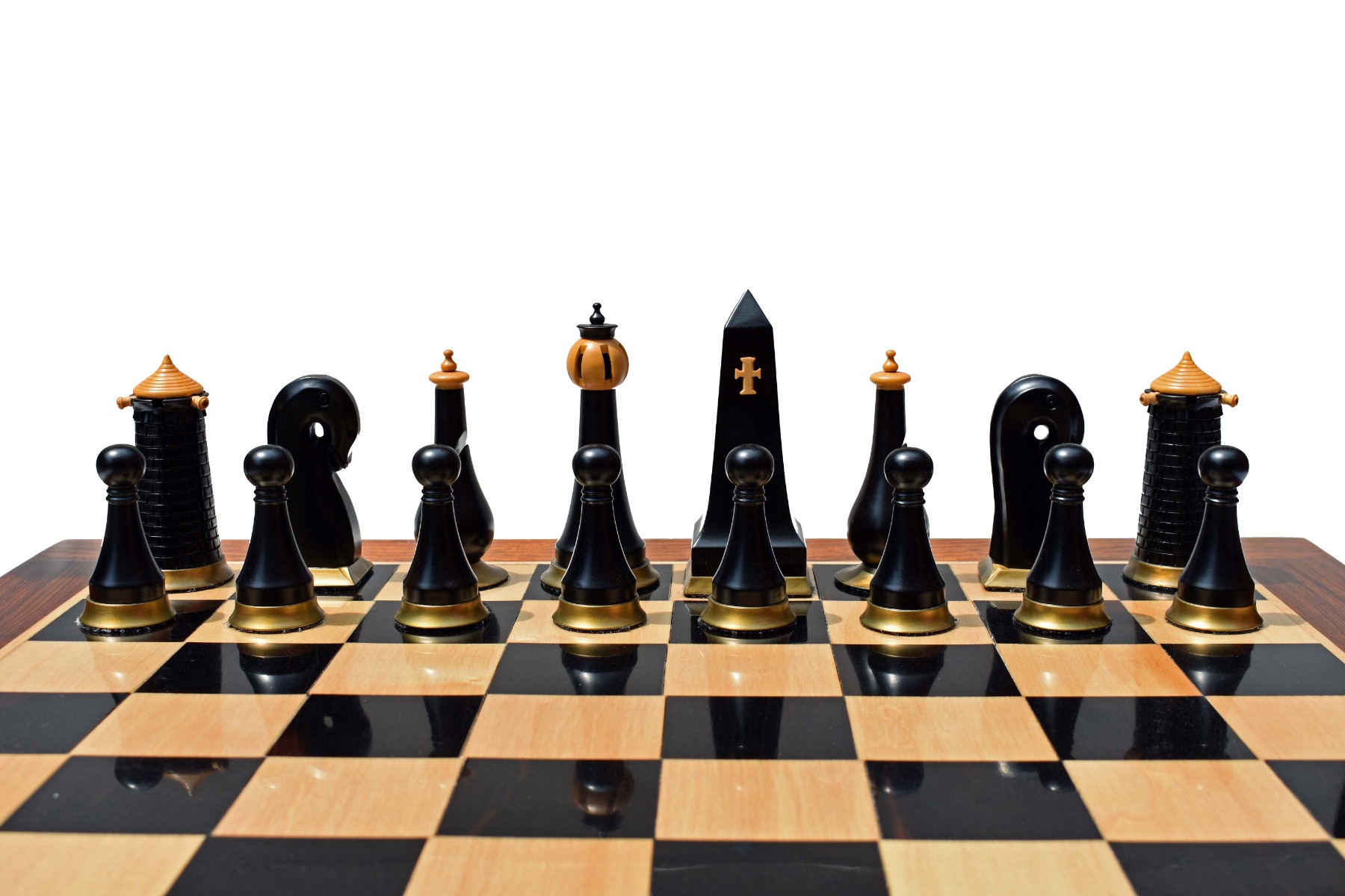 Limited Edition--The Hallgrimur Reykjavik Series chess pieces <br> Boxwood & Ebony <br> 4.5" king -8813 Limited Edition--The Hallgrimur Reykjavik Series chess pieces Boxwood & Ebony 4.5" king -8813