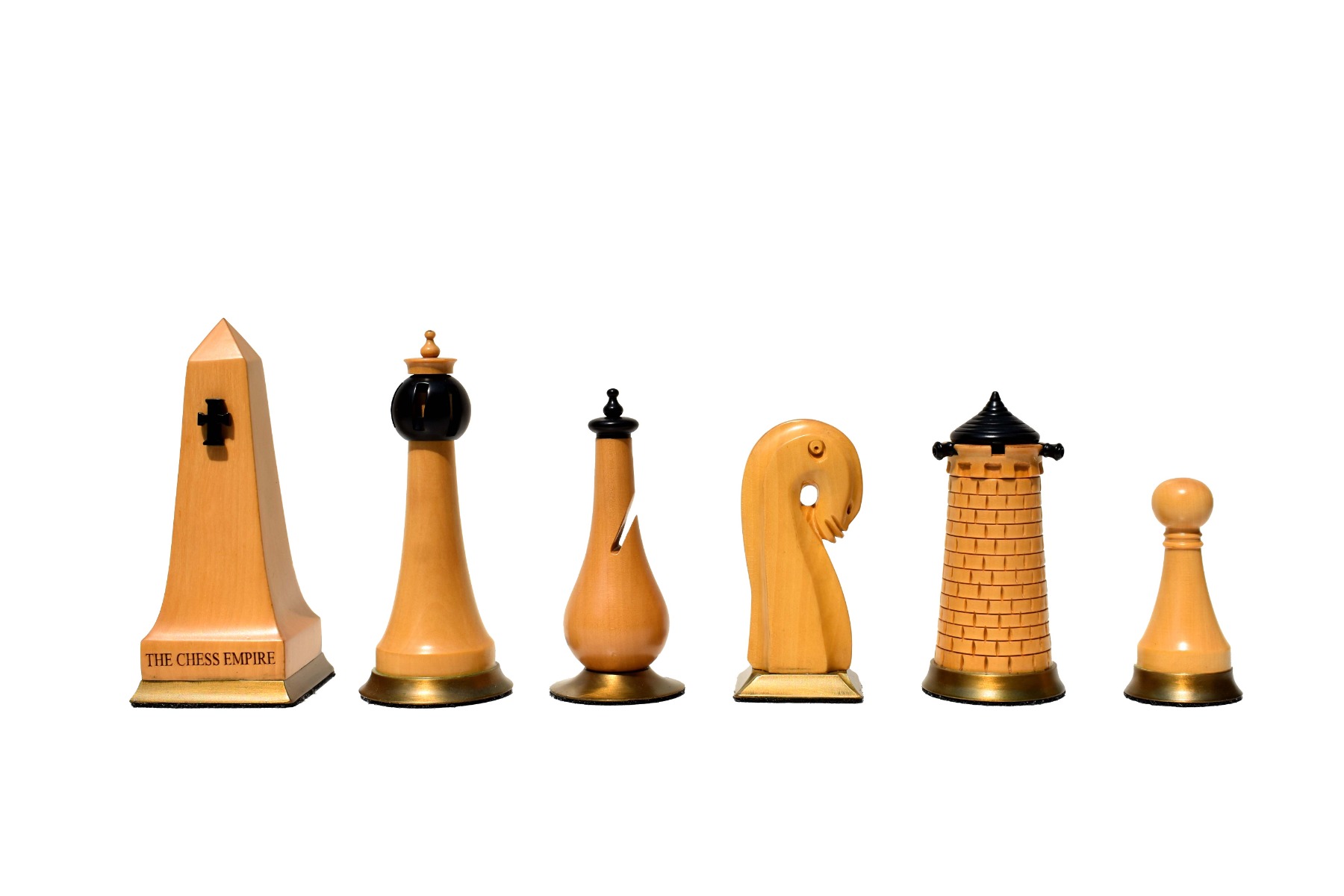 Limited Edition--The Hallgrimur Reykjavik Series chess pieces <br> Boxwood & Ebony <br> 4.5" king -8807 Limited Edition--The Hallgrimur Reykjavik Series chess pieces Boxwood & Ebony 4.5" king -8807
