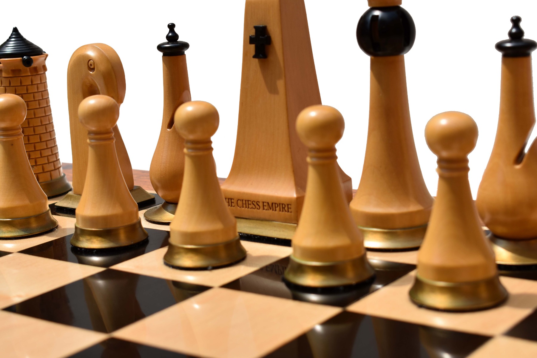 Limited Edition--The Hallgrimur Reykjavik Series chess pieces <br> Boxwood & Ebony <br> 4.5" king -8811 Limited Edition--The Hallgrimur Reykjavik Series chess pieces Boxwood & Ebony 4.5" king -8811