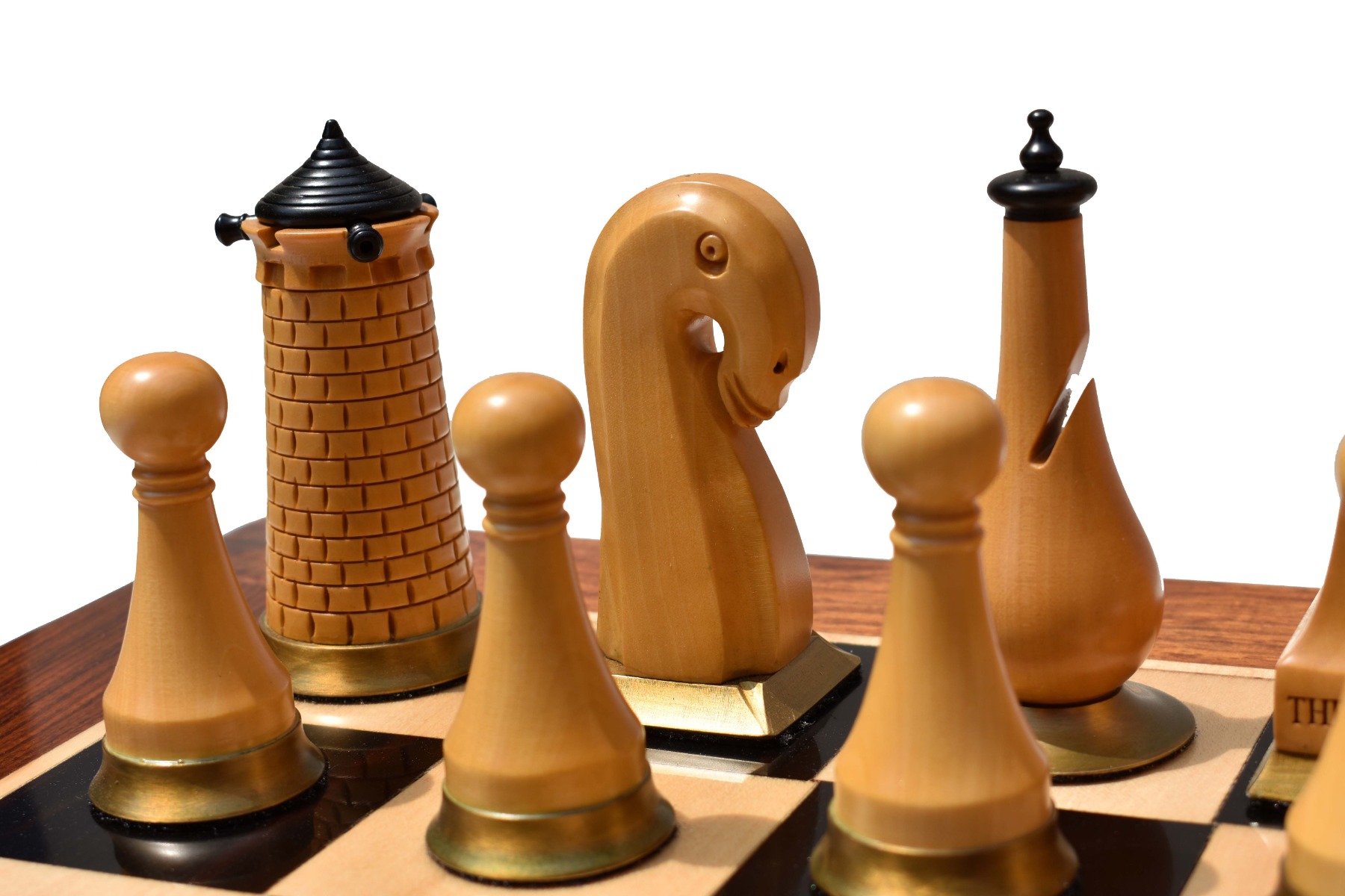Limited Edition--The Hallgrimur Reykjavik Series chess pieces <br> Boxwood & Ebony <br> 4.5" king -8812 Limited Edition--The Hallgrimur Reykjavik Series chess pieces Boxwood & Ebony 4.5" king -8812