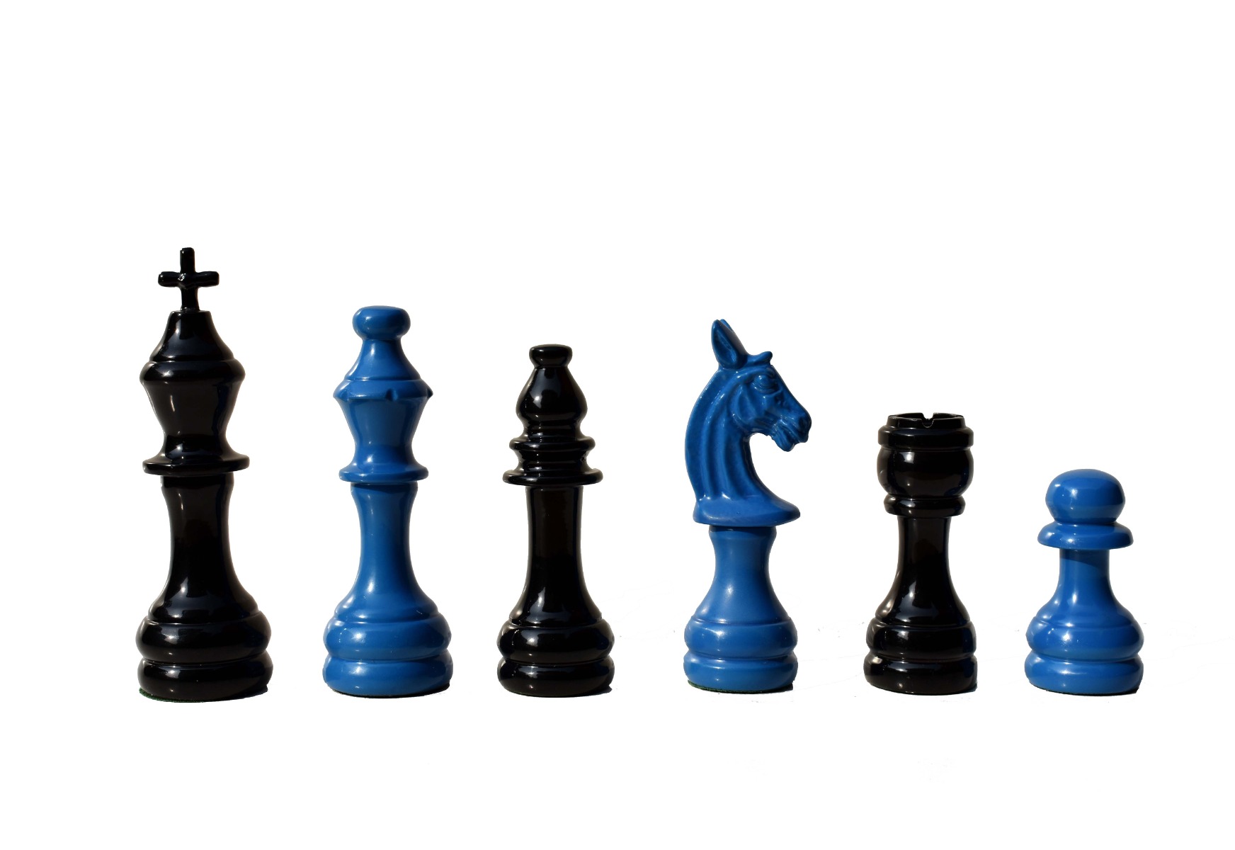 The Barcelona Series Aluminum Chess set Turquoise blue & Black coated 4.25" King with 16" resin chess board-8861