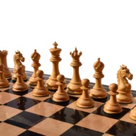 King's Crown Series Chess set Boxwood & Ebony 4.25" King with 2.25" Royal Castle chess board-8882