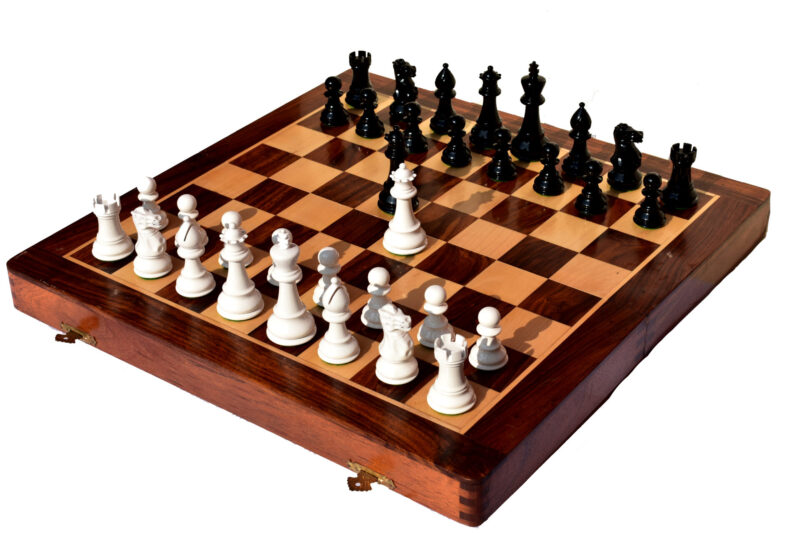 The Classic Series Chess set <br> White & Black Boxwood Lacquered <br> 3.5" King with 16" Folding chess board