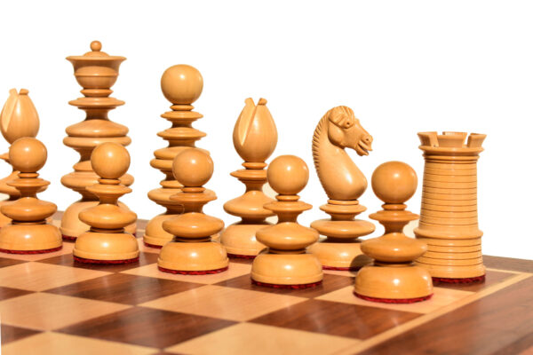 Circa 1840 St John Calvert Series chess pieces 3.3" King <br> Boxwood & Ebony